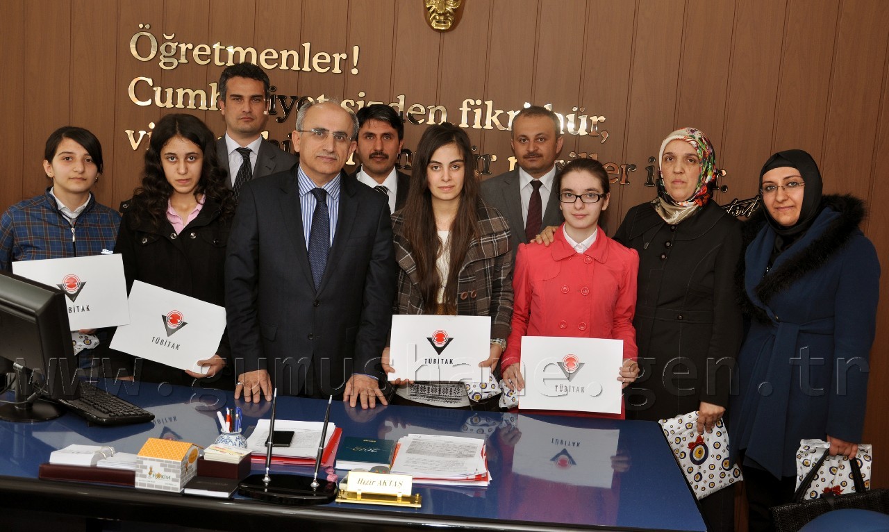 Gümüşhane Proje Yarışmasında Birinci ve Üçüncü Çıkardı 8