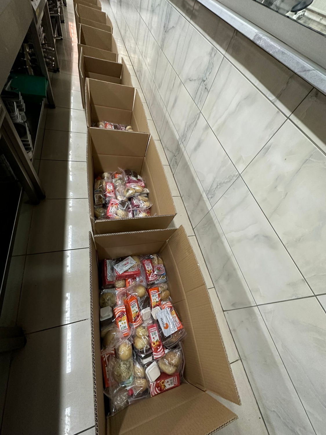 Turizm Fakültesi’nden depremzedelere kahvaltı paketi 2