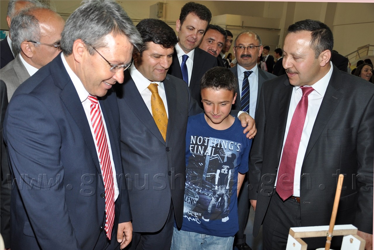Gümüşhane'de Tübitak Bilim Fuarı Açıldı 7