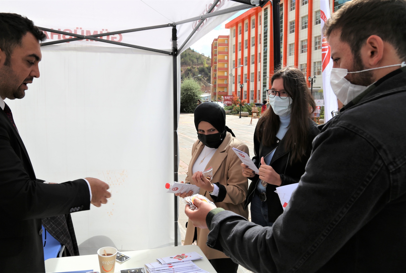 Gümüşhane Üniversitesi öğrencileriyle buluştu 2