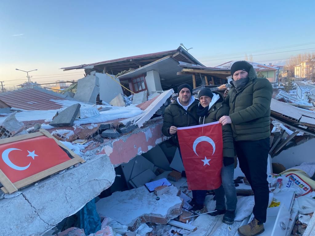 GÜ heyeti hasar tespit çalışmalarına katılıyor 4