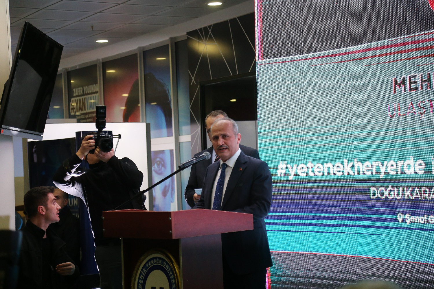 GÜ öğrencileri DOKKAF 2020 fuarında 6