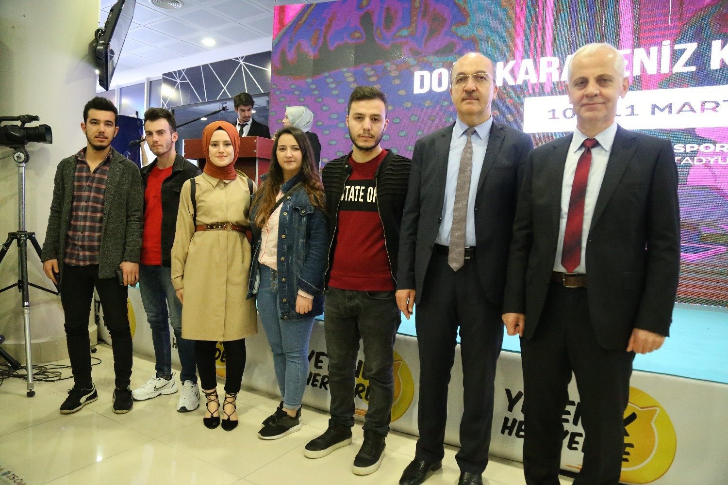 GÜ öğrencileri DOKKAF 2020 fuarında 12