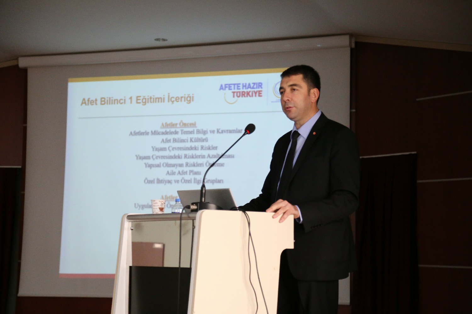 GÜ personeline acil durumlara müdahale eğitimleri verildi 7