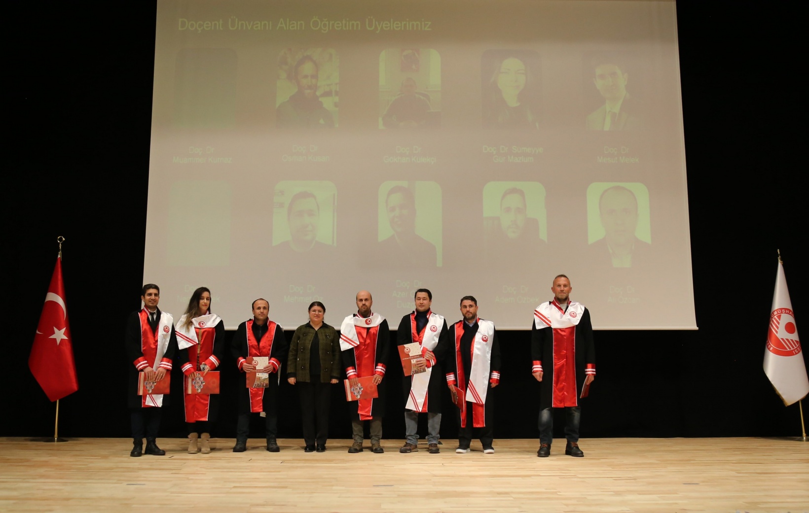 GÜ’de akademik berat ve ödül töreni düzenlendi 13