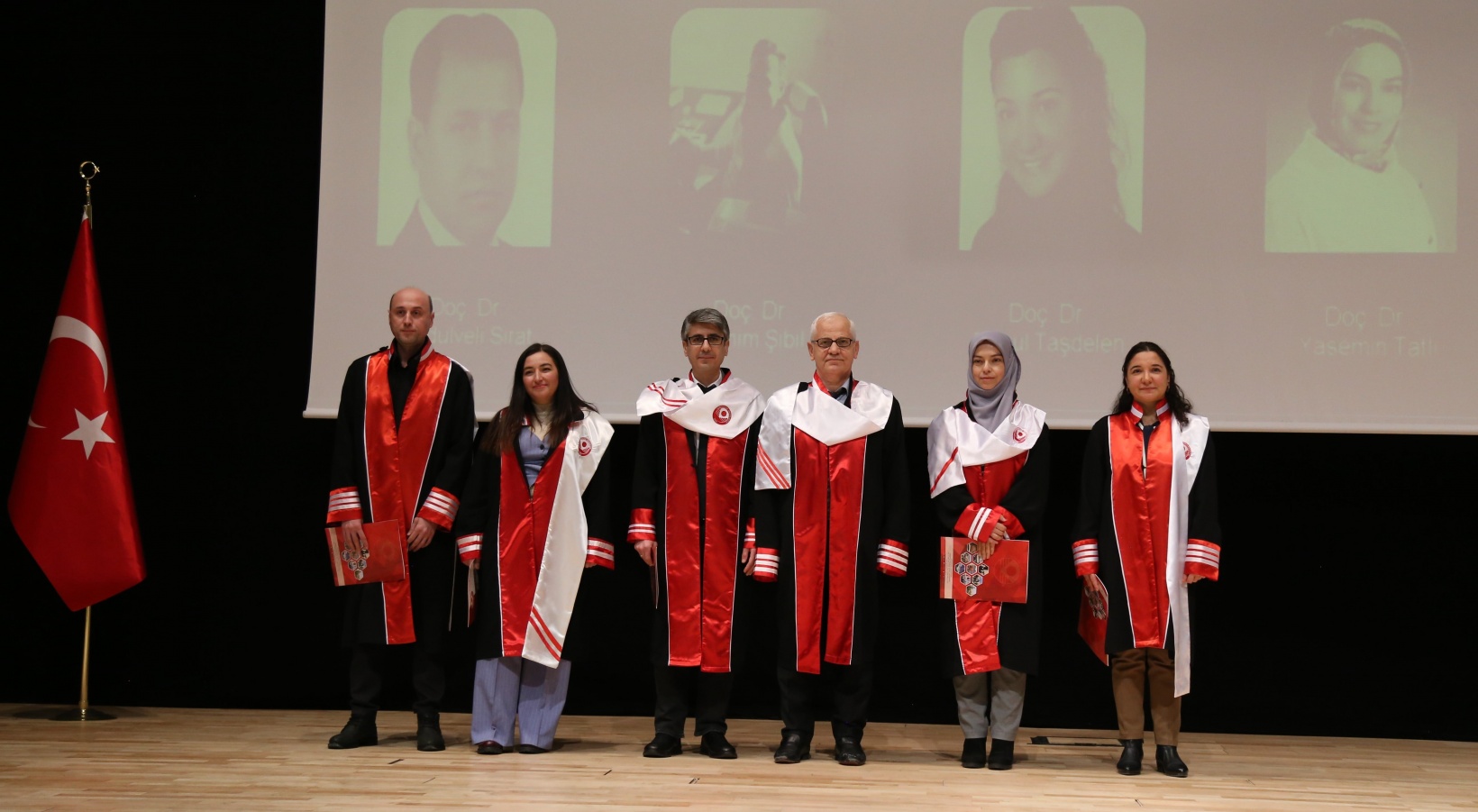 GÜ’de akademik berat ve ödül töreni düzenlendi 7