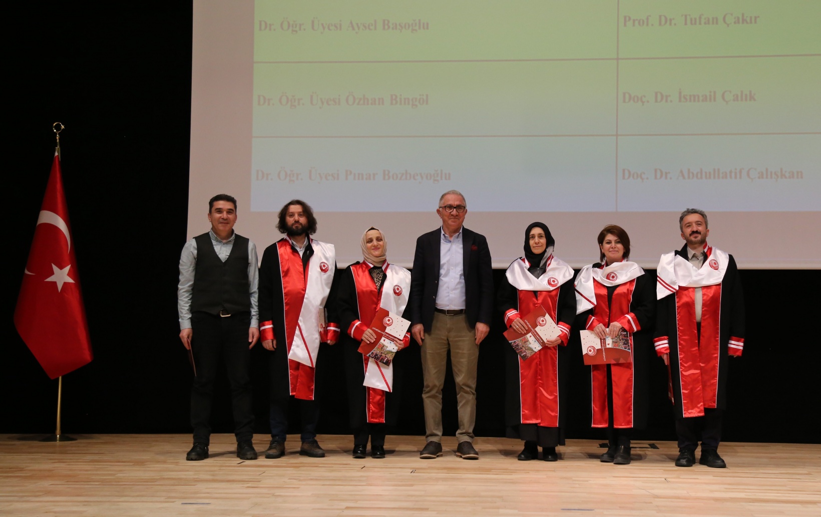 GÜ’de akademik berat ve ödül töreni düzenlendi 10