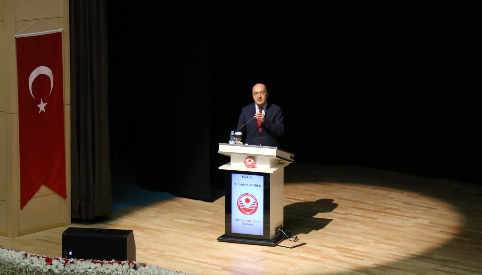 GÜ’de akademik berat ve ödül töreni düzenlendi 5