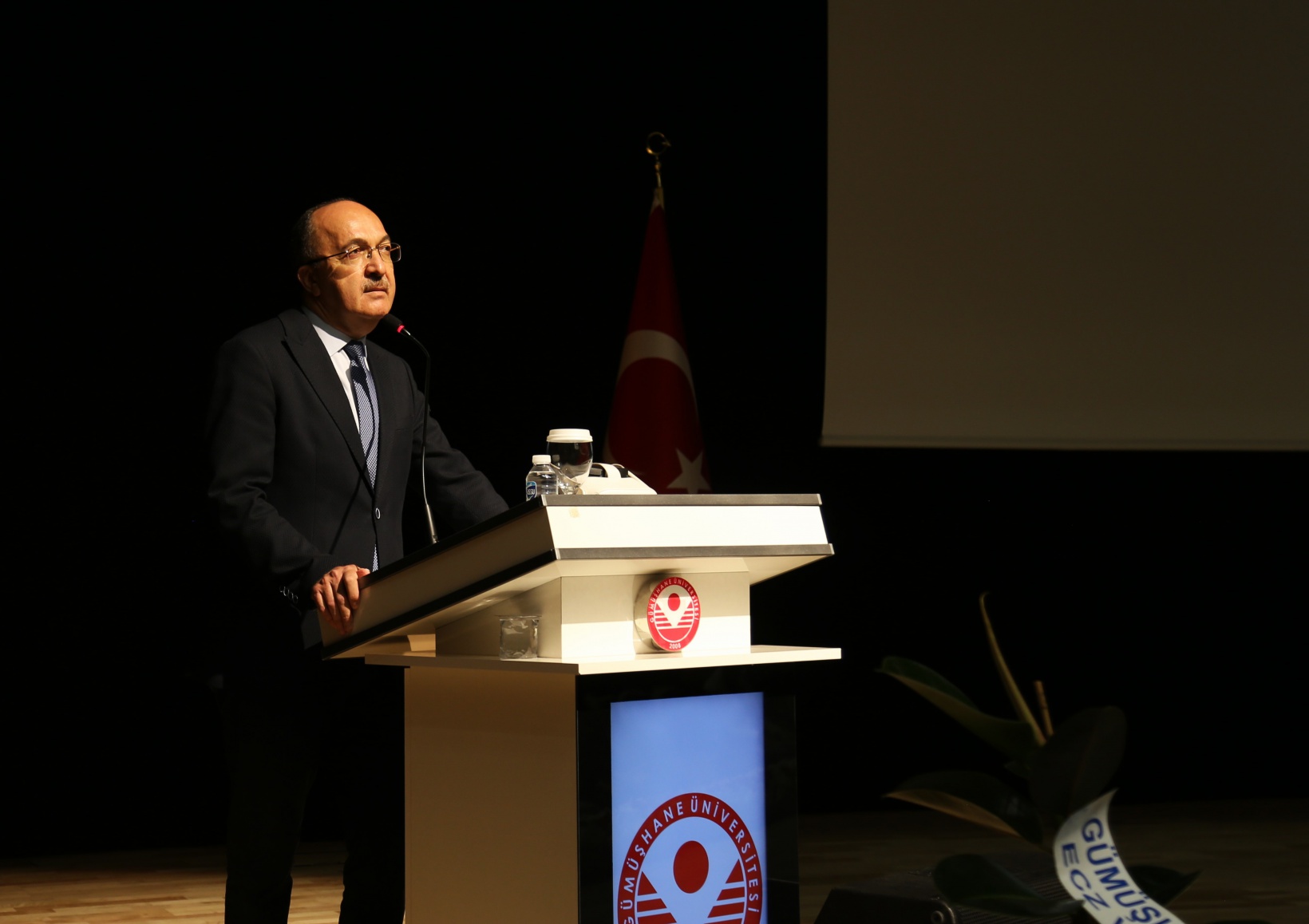 İnsanın “zeki çocuğu” yapay zeka üniversitede anlatıldı 1