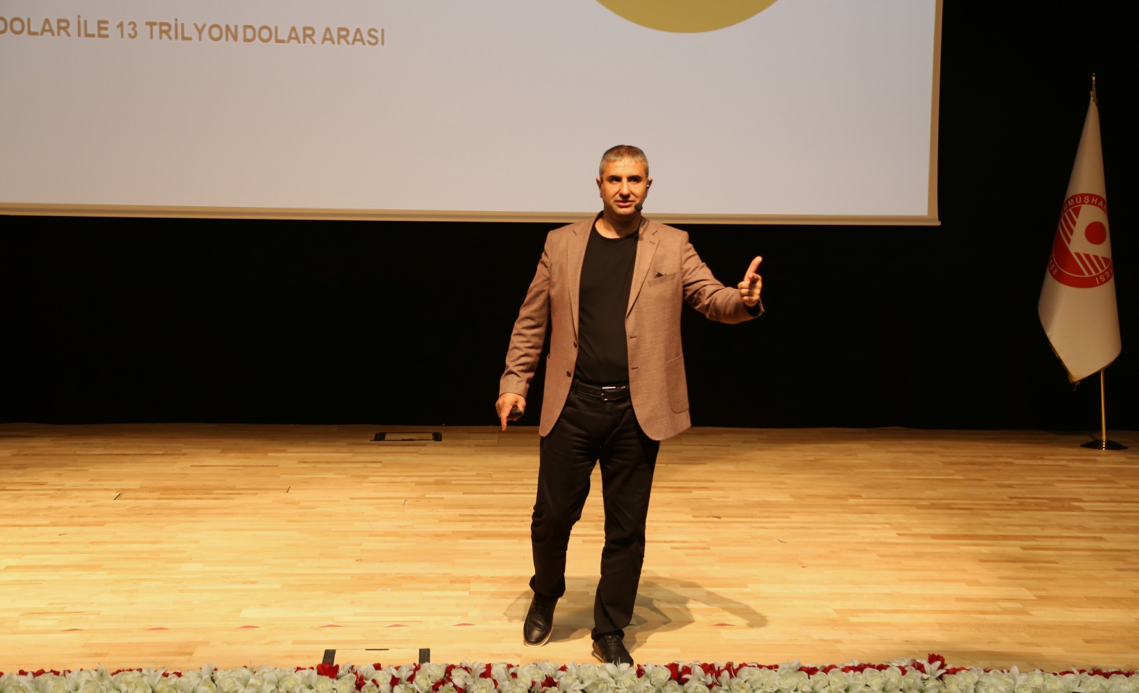 İnsanın “zeki çocuğu” yapay zeka üniversitede anlatıldı 8