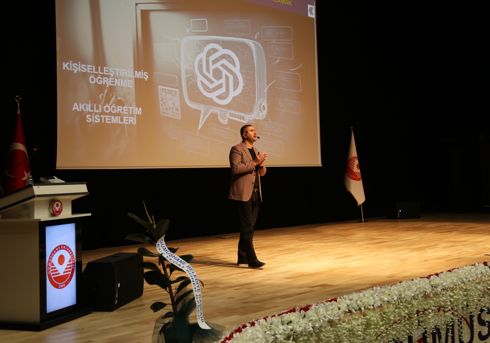 İnsanın “zeki çocuğu” yapay zeka üniversitede anlatıldı 7