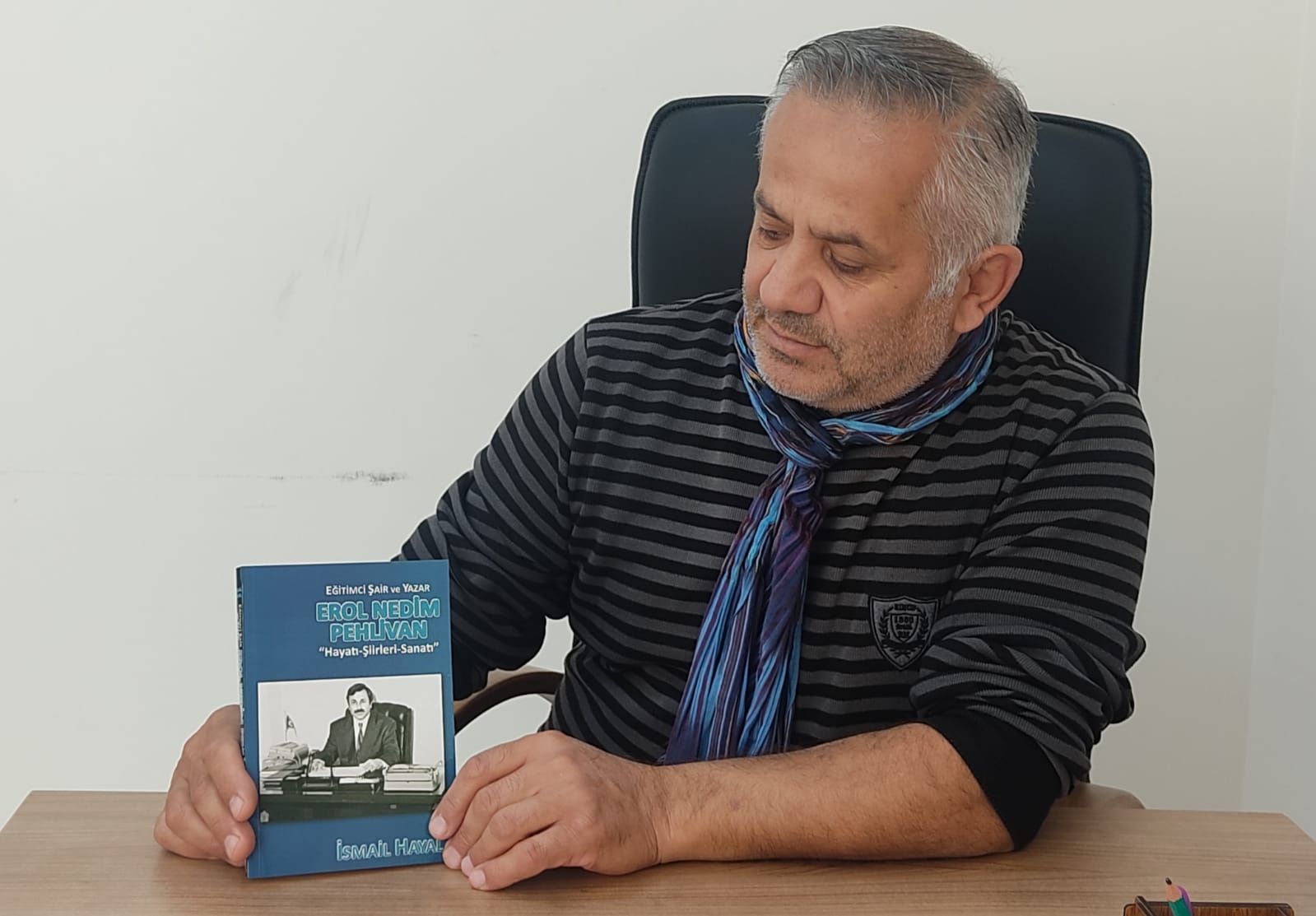 Erol Nedim Pehlivan'ın hayatı kitaplaştı 3