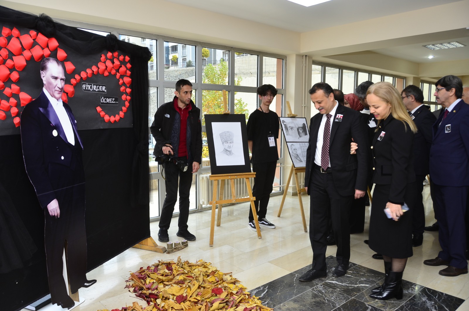 Gazi Mustafa Kemal Atatürk vefatının 84.yılında Gümüşhane’de anıldı 64