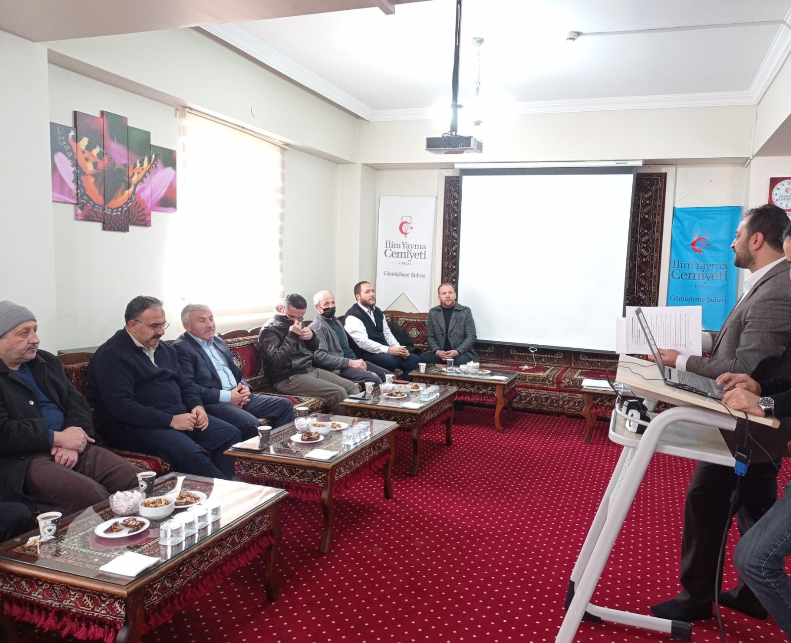 İlim Yayma Cemiyeti Gümüşhane Şubesi kongresini yaptı 1