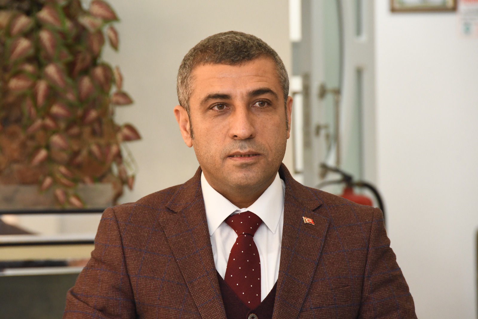 MHP’li Taşdoğan: 6’lı masa teröre teslimiyet vadediyor  2