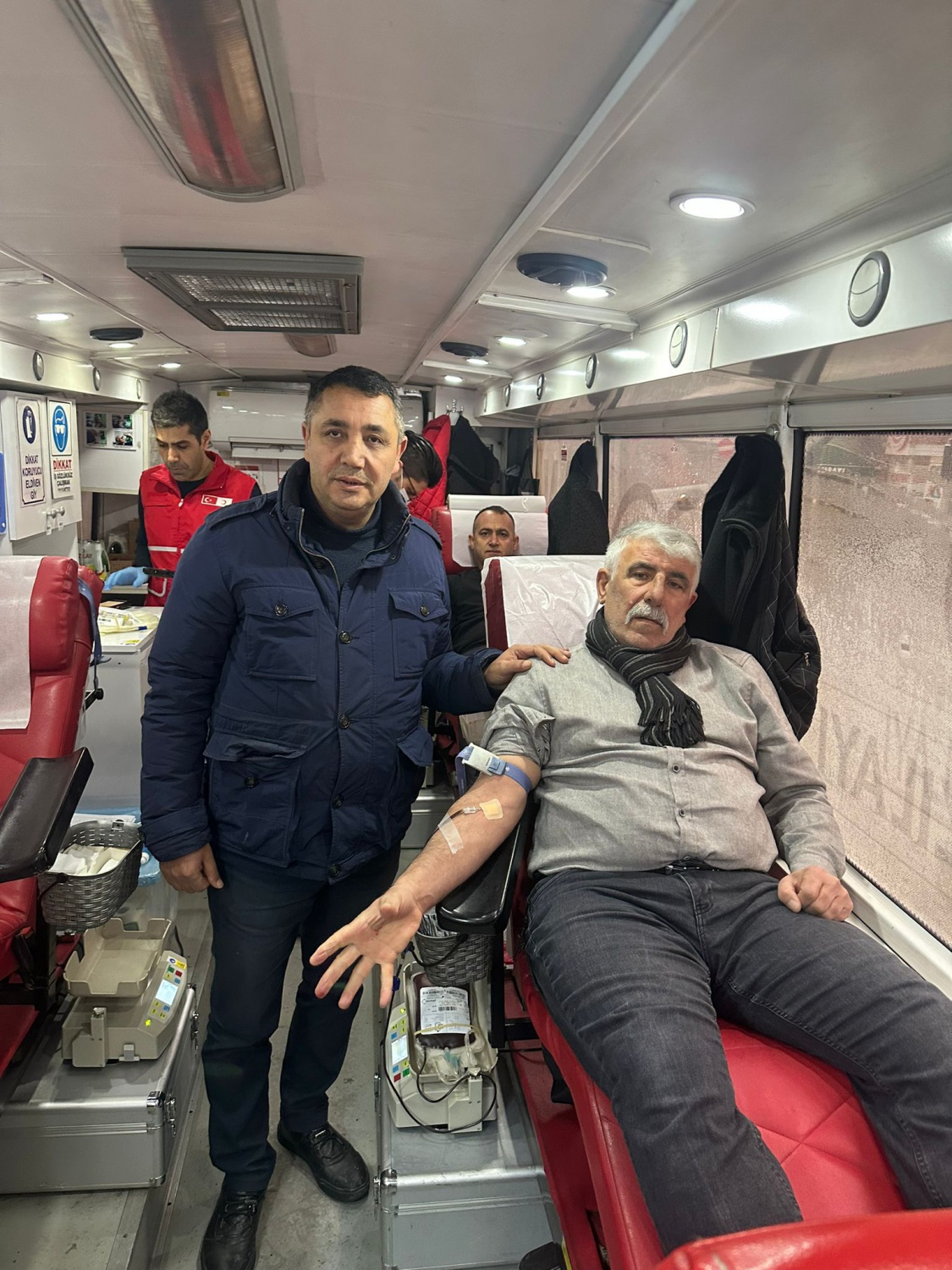 MHP’den deprem bölgesi için kan bağışı 1