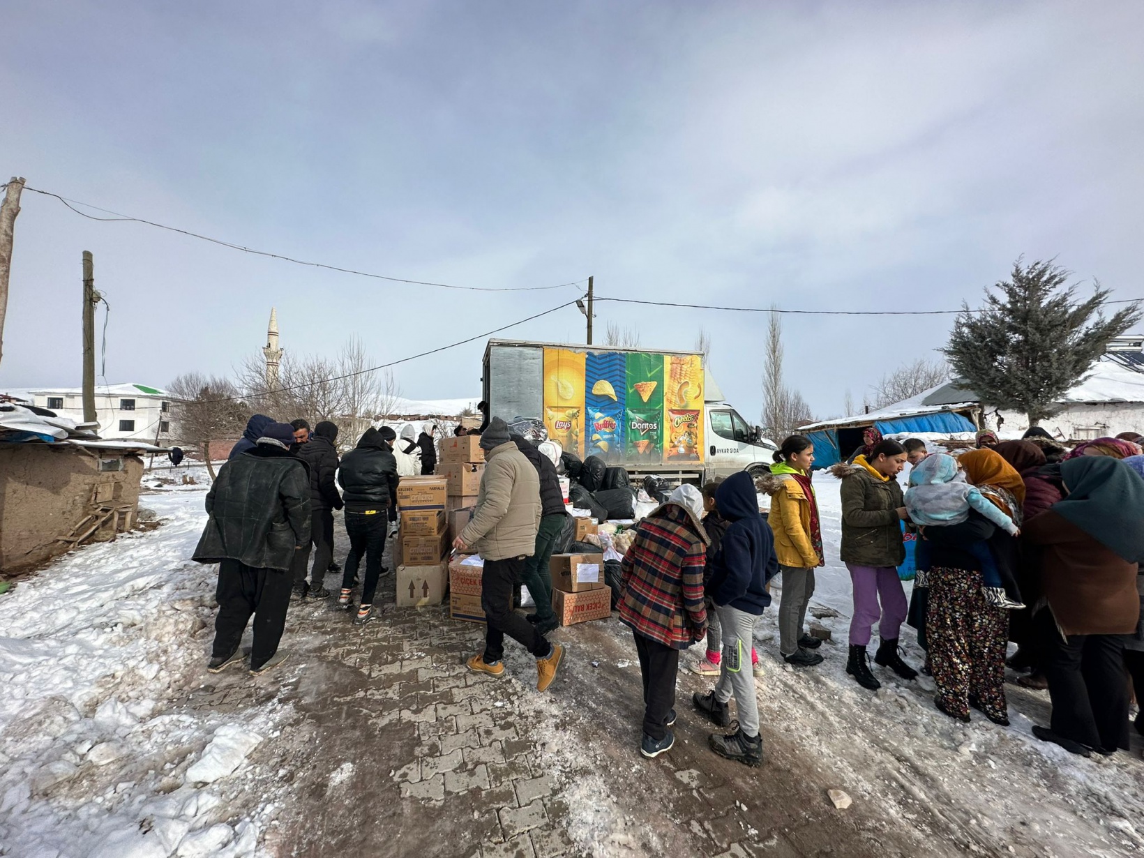 Gümüşhane ekibi Elbistan'ın köylerinde 2