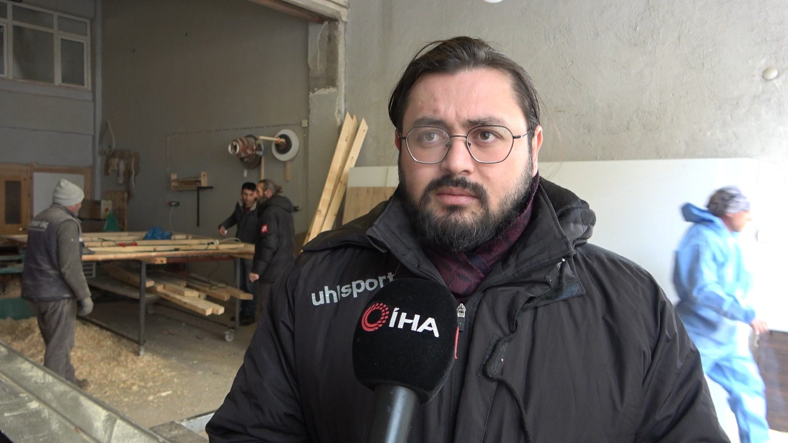 Gümüşhane’de üretilen ahşap prefabrik evler deprem bölgesine gönderilecek 4