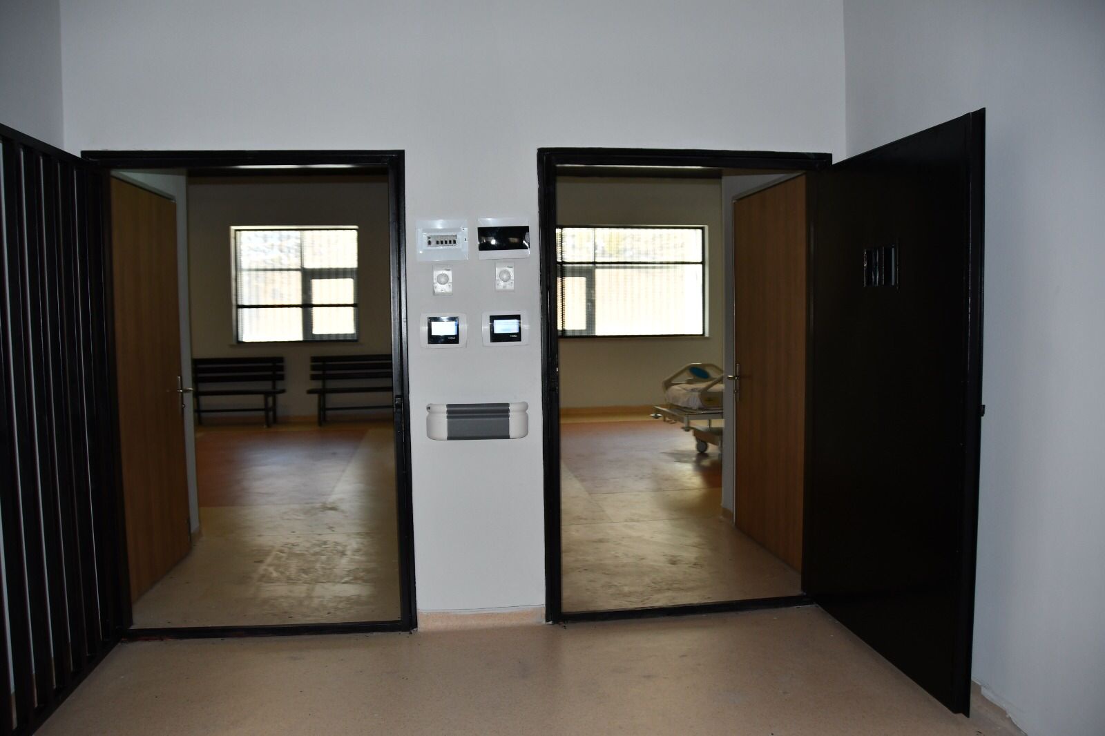Yeni hastanenin yeni mahkum koğuş ve servisleri açıldı 1