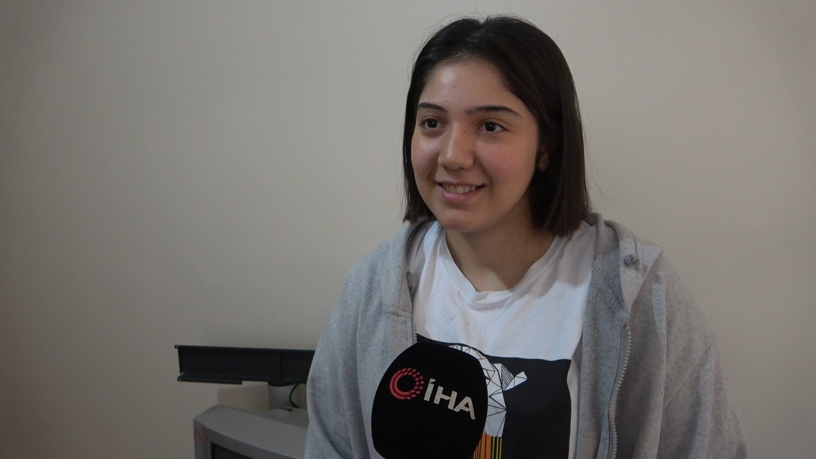 Depremzedelere evlerini kira bedelsiz açtılar 1