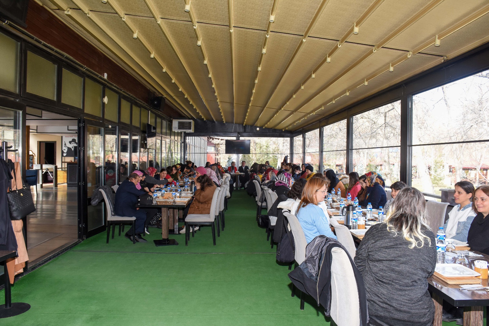 Kadınlar Günü’nü depremzede kadınlarla kutladılar 9