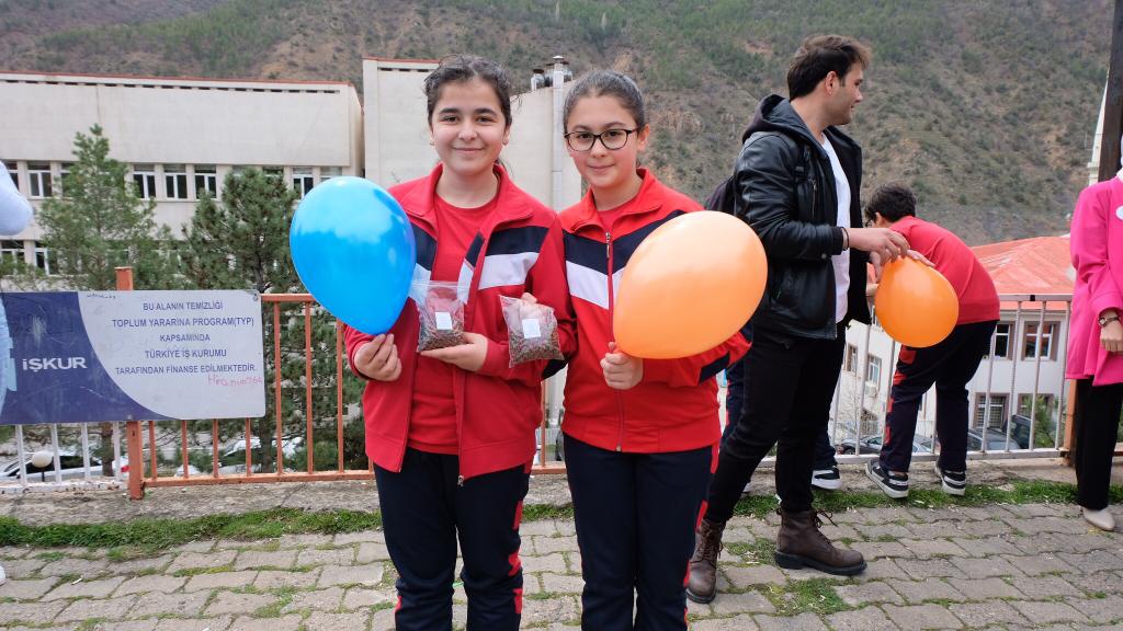 Gümüş Patiler’den 4 Nisan farkındalık etkinliği 3