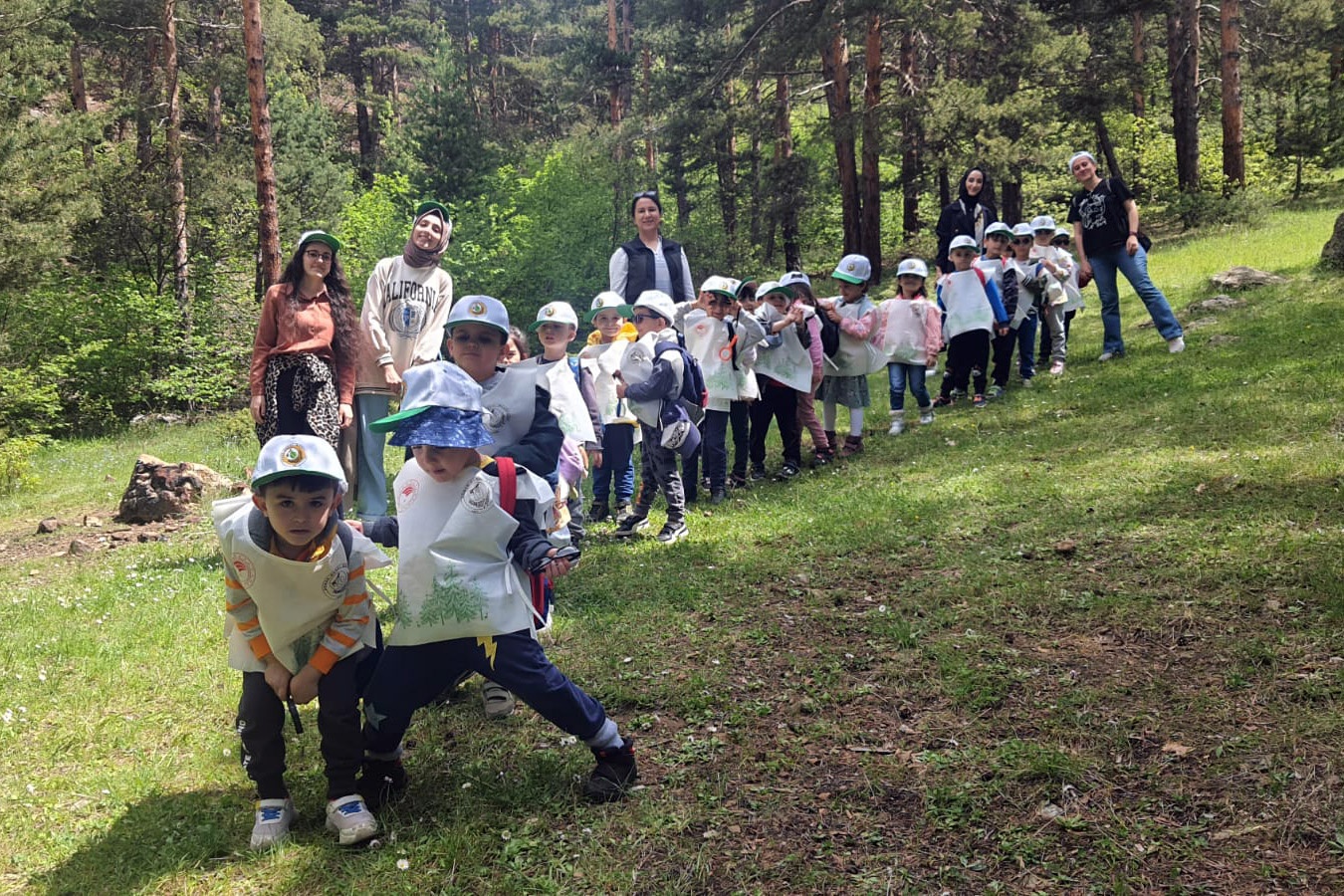 Minik öğrencilerden orman keşfi 2