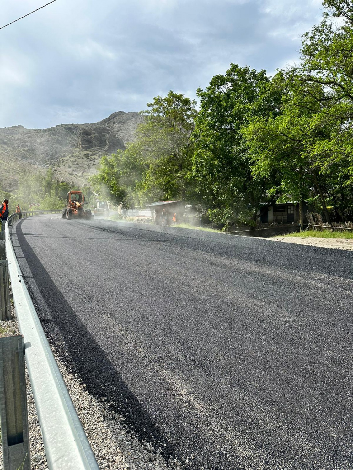 Ve o yolda çalışmalar başladı 4
