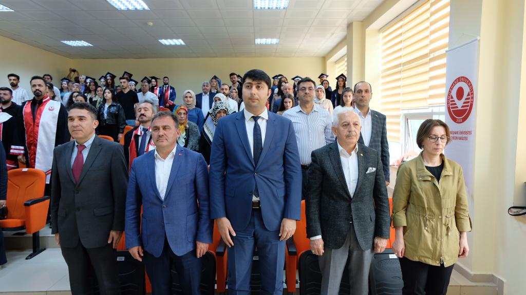 Turizm Fakültesi’nde mezuniyet coşkusu 7