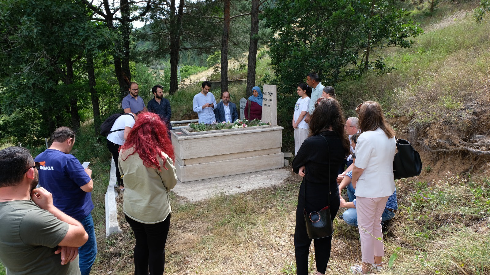 Ali Günday mezarı başında anıldı 4