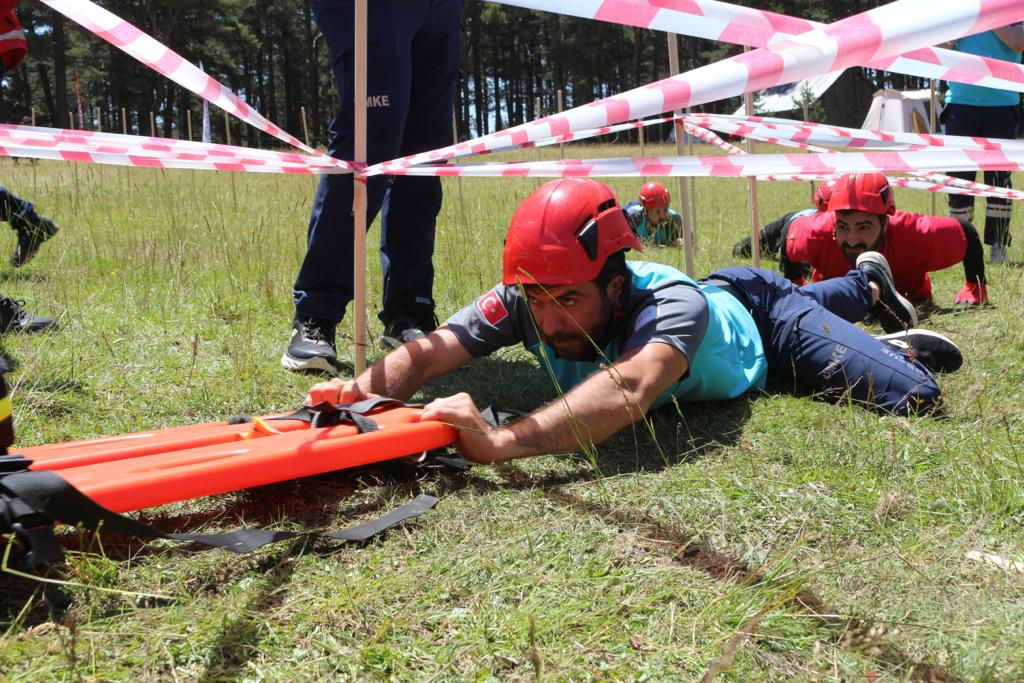 Gümüşhane UMKE ailesi 110 kişiye ulaştı 11