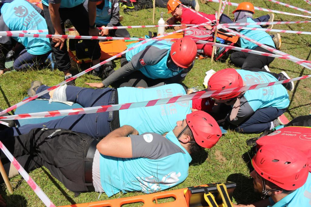 Gümüşhane UMKE ailesi 110 kişiye ulaştı 14