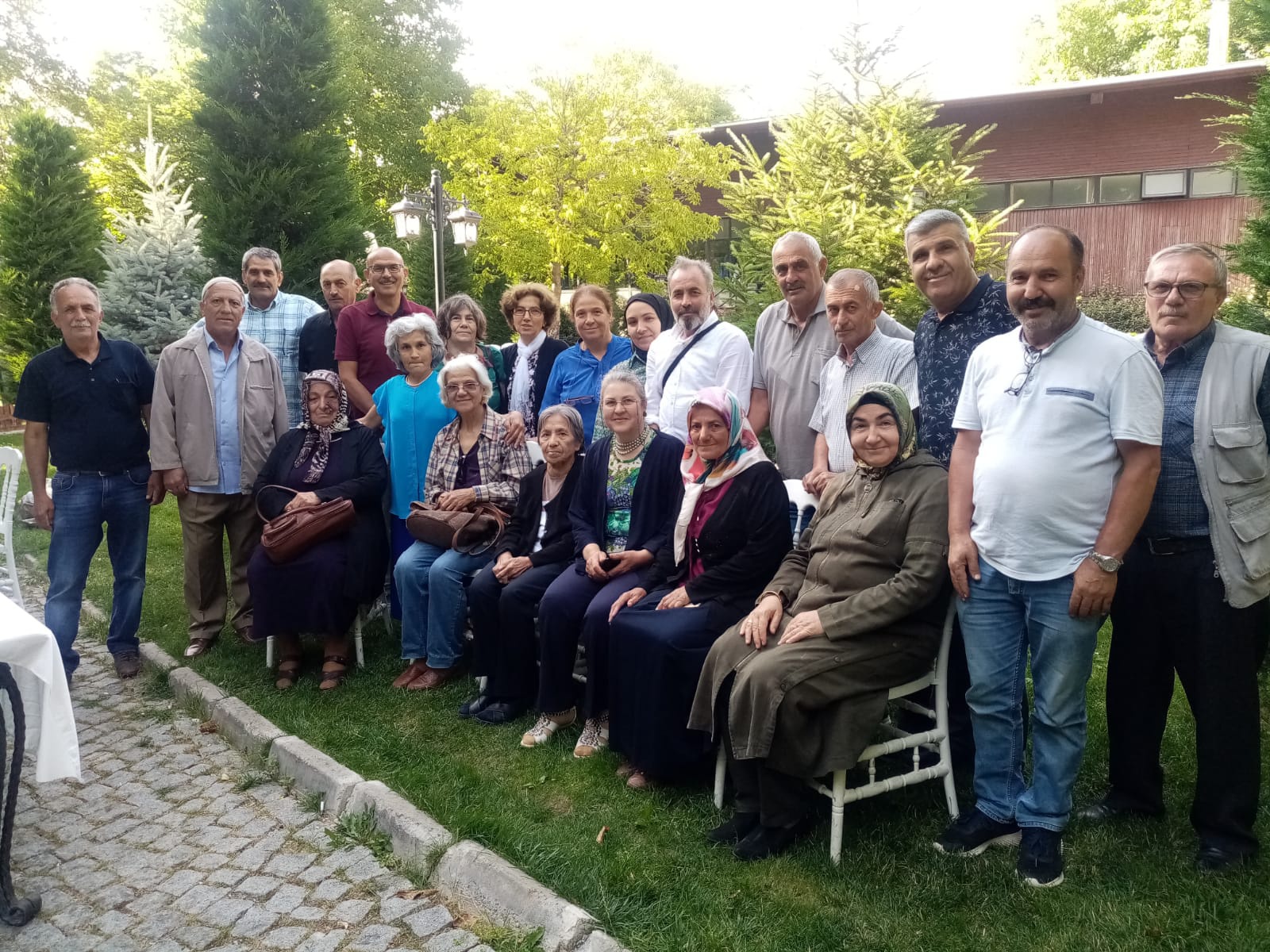 40 yıllık dostlar buluştu 4