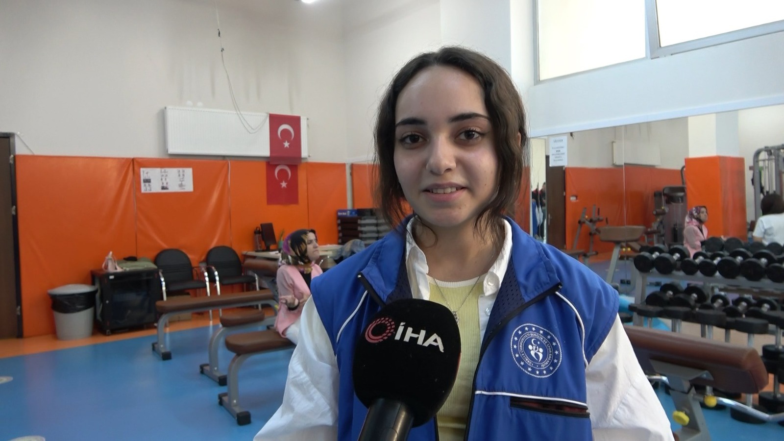 Kas hastası Deniz, Gençlik Merkezinde hayata tutunuyor 12