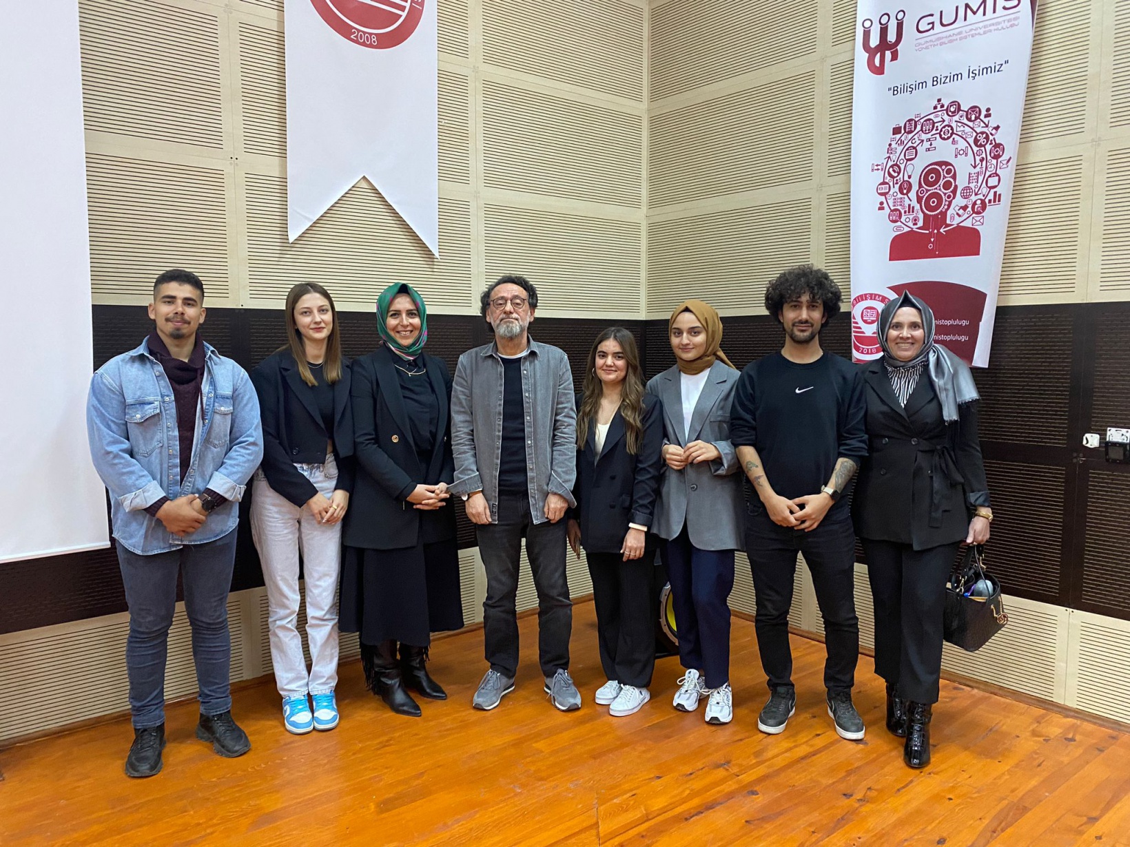 GÜ’de yazılım mühendisliğinin geleceği tartışıldı 3