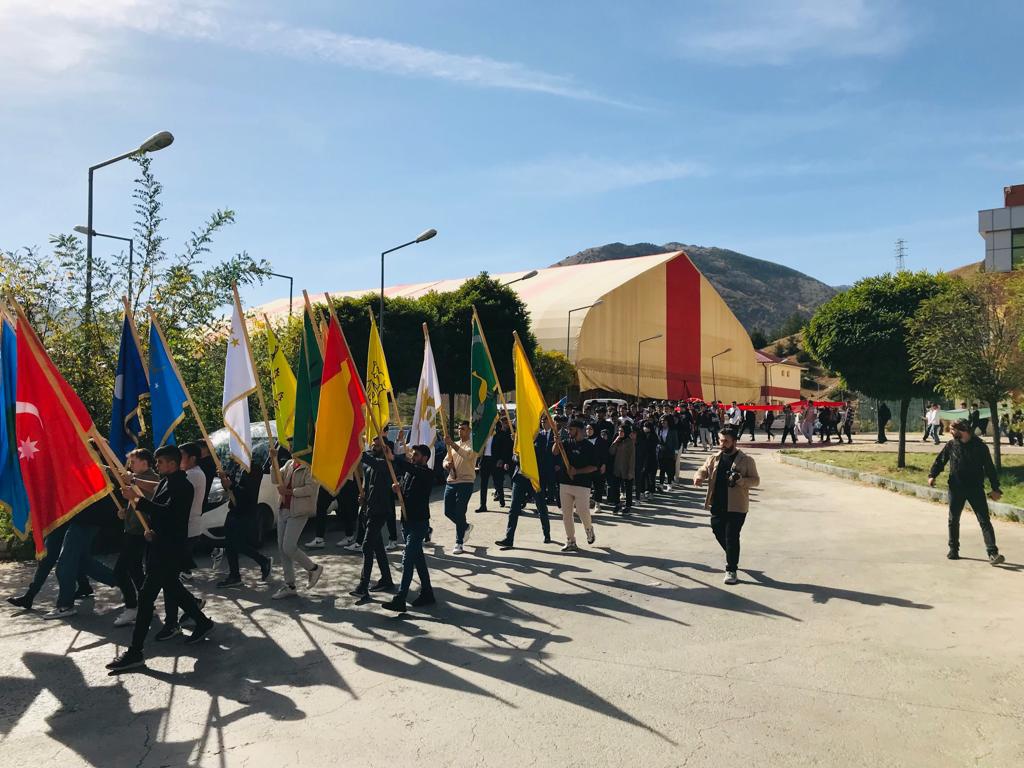 Ülkü Ocakları’ndan 3. Geleneksel Bayrak Yürüyüşü  5