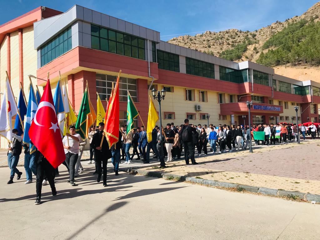 Ülkü Ocakları’ndan 3. Geleneksel Bayrak Yürüyüşü  3