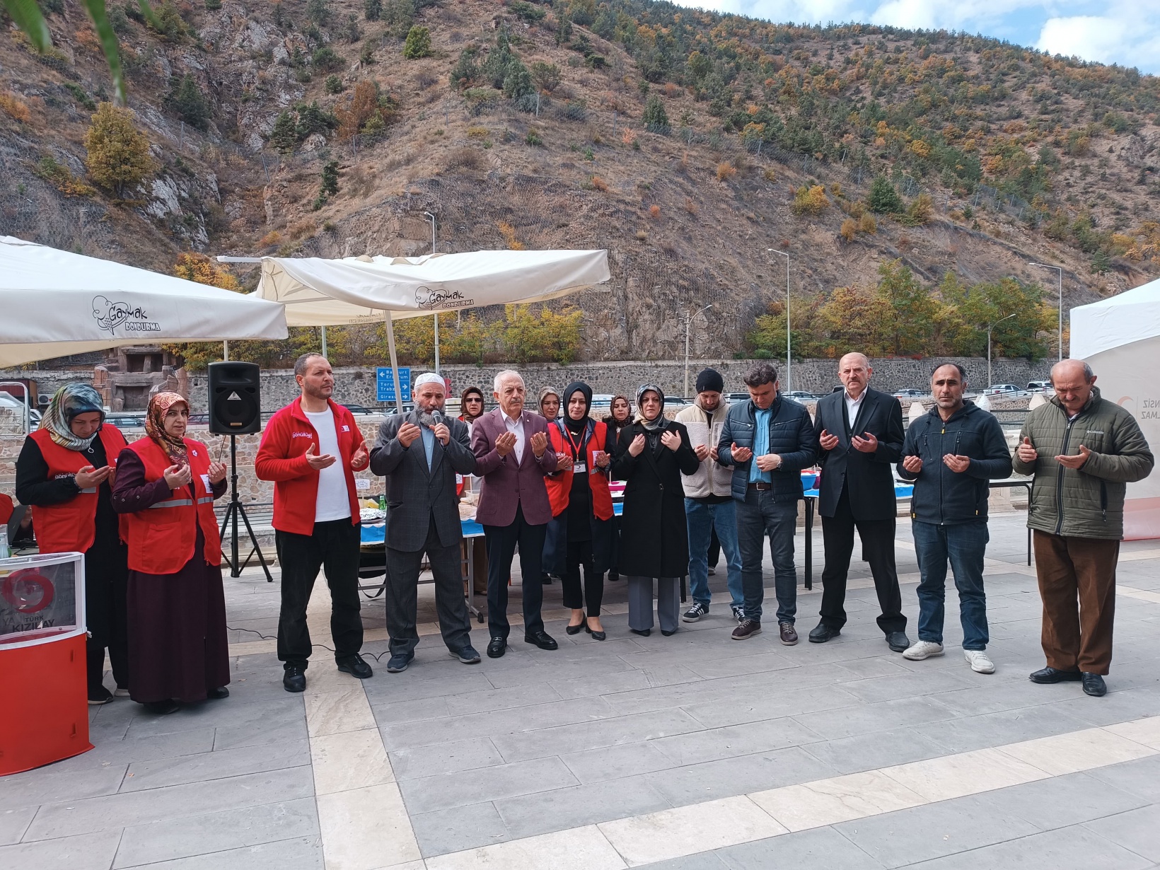 Kızılay’dan “Filistin’e Nefes Ol” Kermesi 4