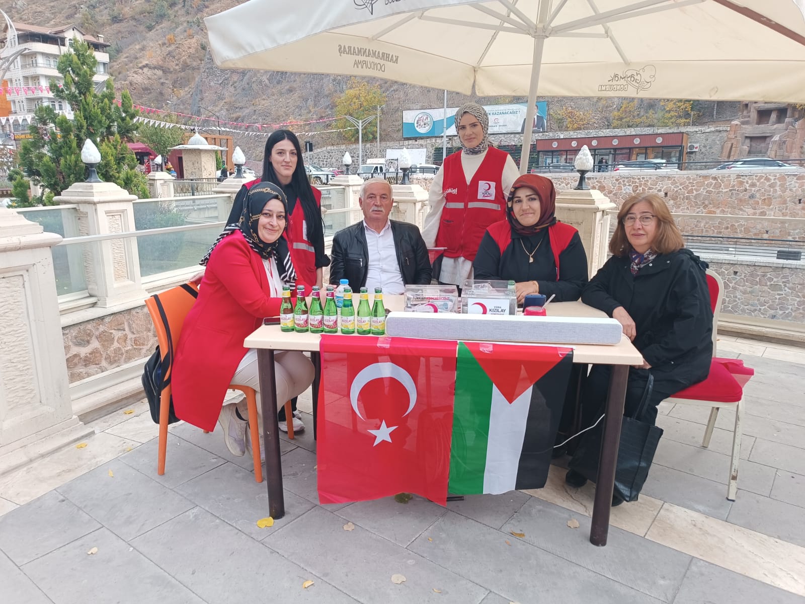 Kızılay’dan “Filistin’e Nefes Ol” Kermesi 7