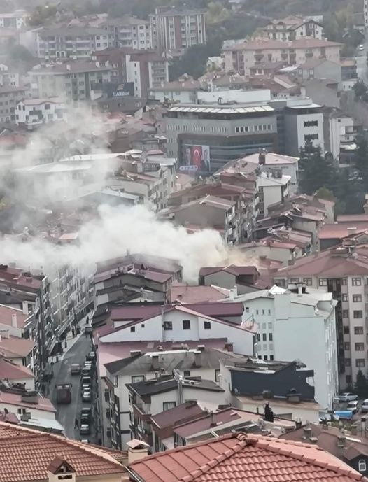 Çakmakla oynayan çocuk az kalsın felakete sebep oluyordu 1