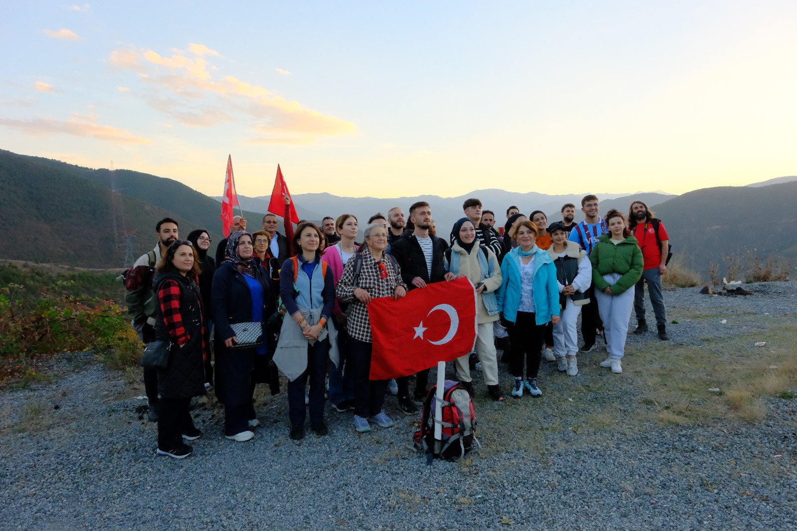 İzci ve dağcılar 100. yılı Zigana’da kutladı 7