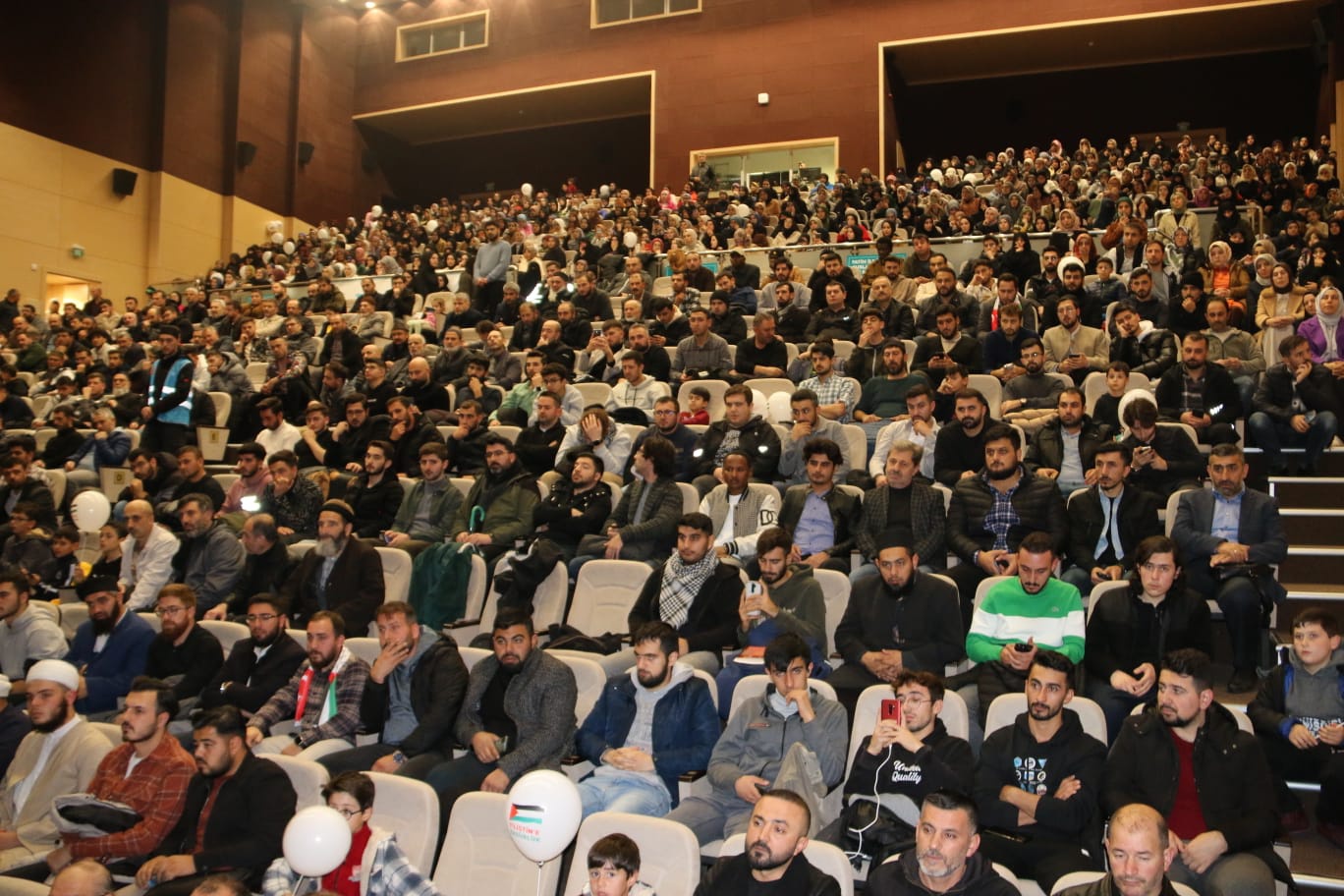 Özgür Filistin konferansı yapıldı 9
