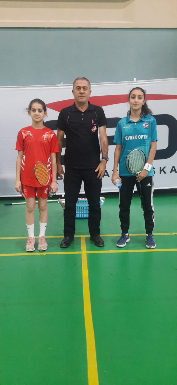 Gümüşhaneli Badmintoncular son 16 turunda 12