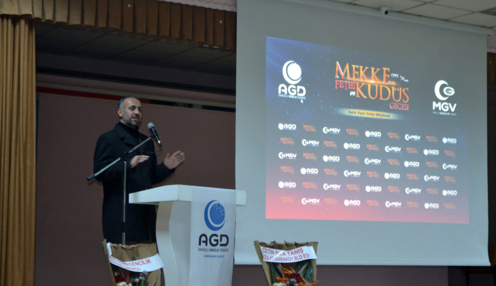 Mekke’nin Fethi ve Kudüs Gecesi yapıldı 8