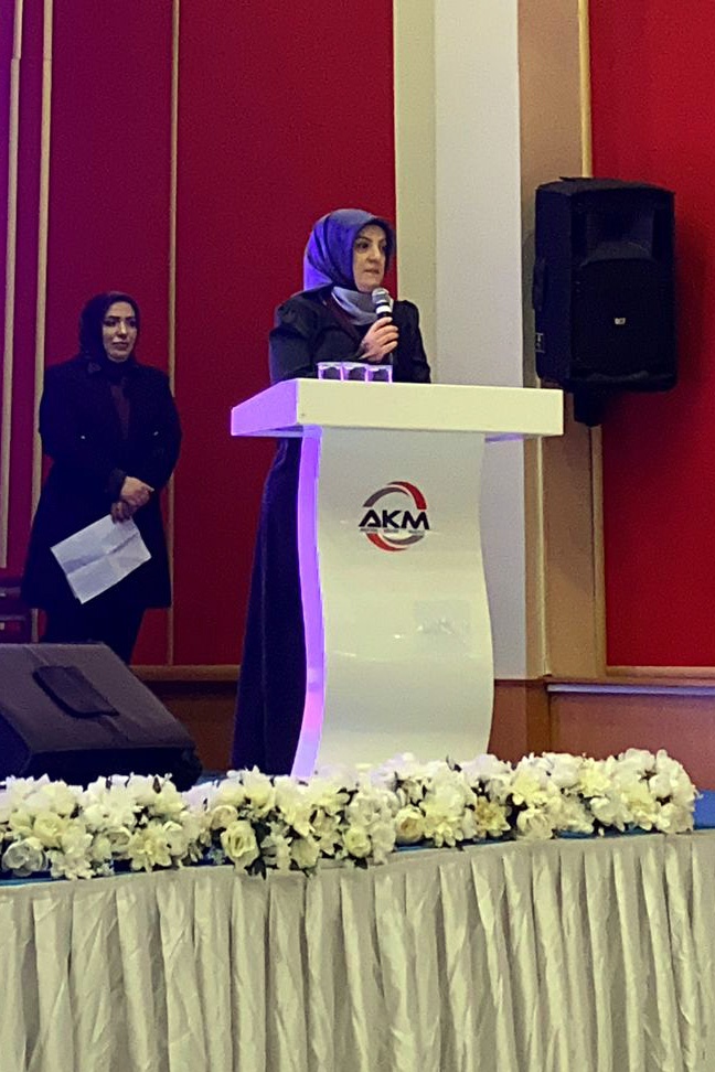 Ay-Kadın ve EVSAD Derneklerinden kadınlara özel program 5