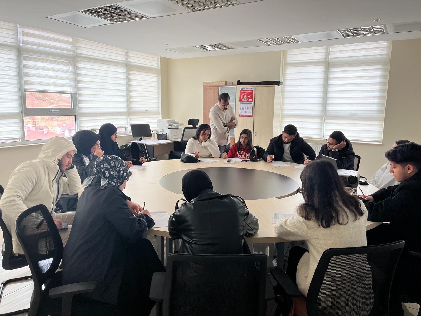 İŞKUR'dan Üniversite öğrencilerine kariyer desteği 5