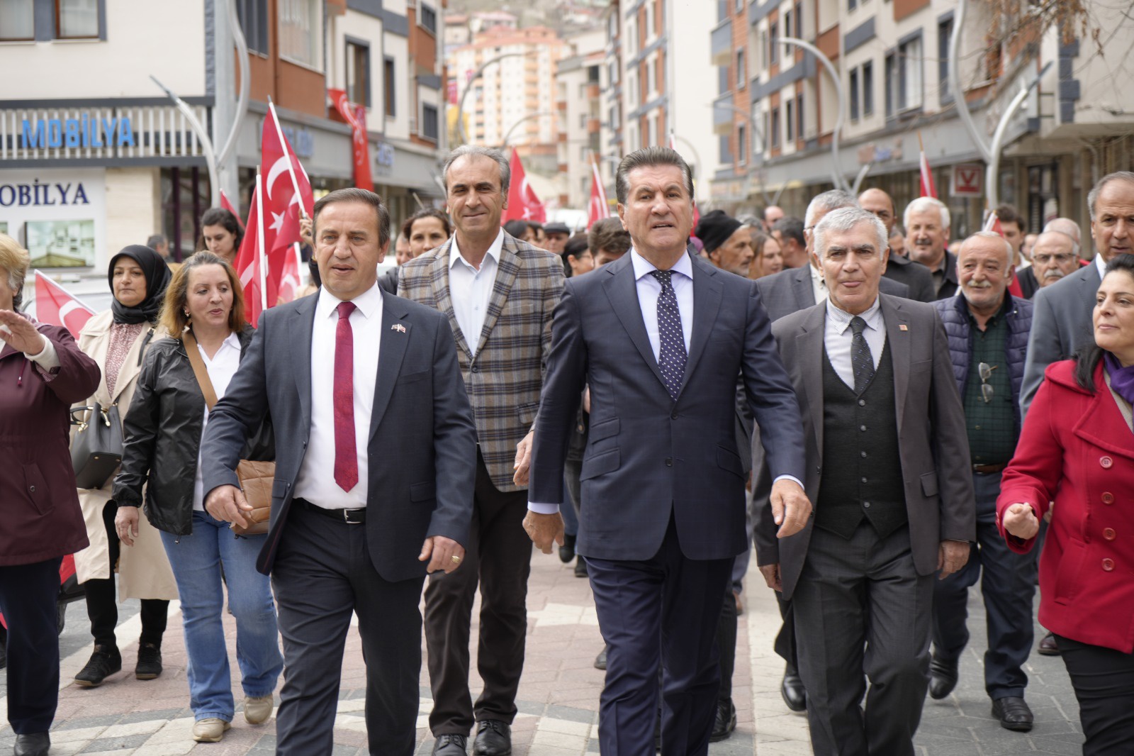 Sarıgül: Ben Şişli’de tarih yazdım, Bedri Başkan da Gümüşhane’de yazacak  8