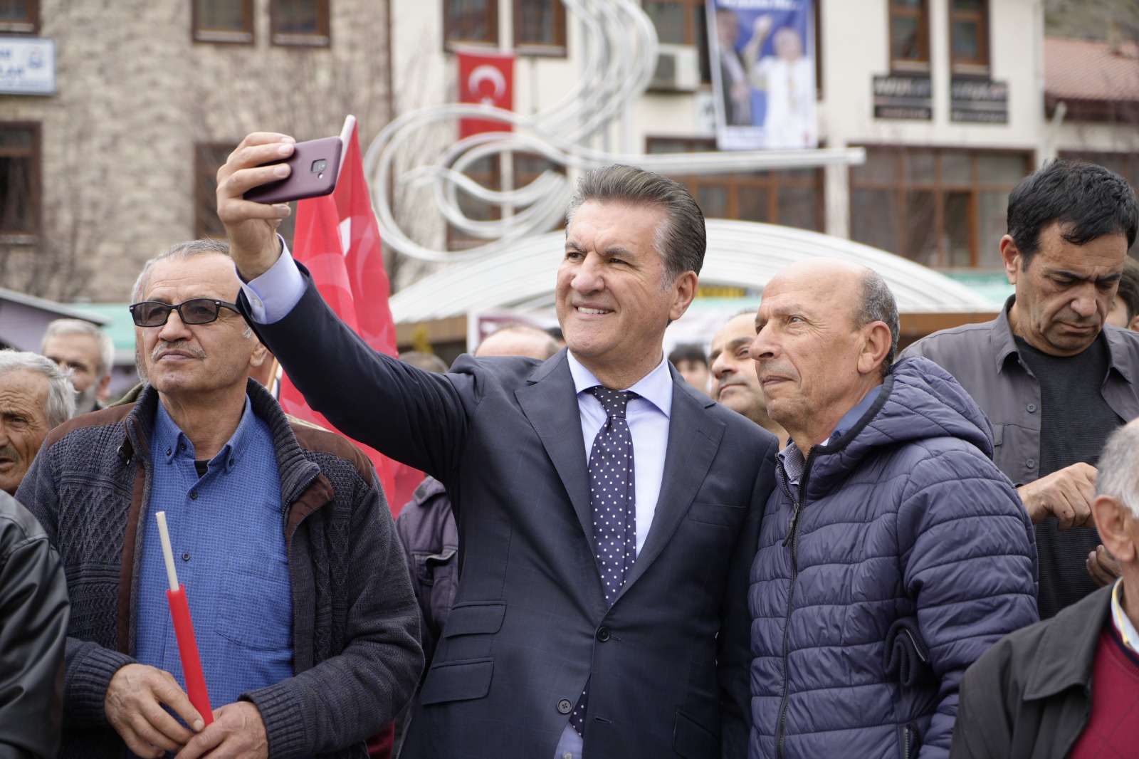 Sarıgül: Ben Şişli’de tarih yazdım, Bedri Başkan da Gümüşhane’de yazacak  2