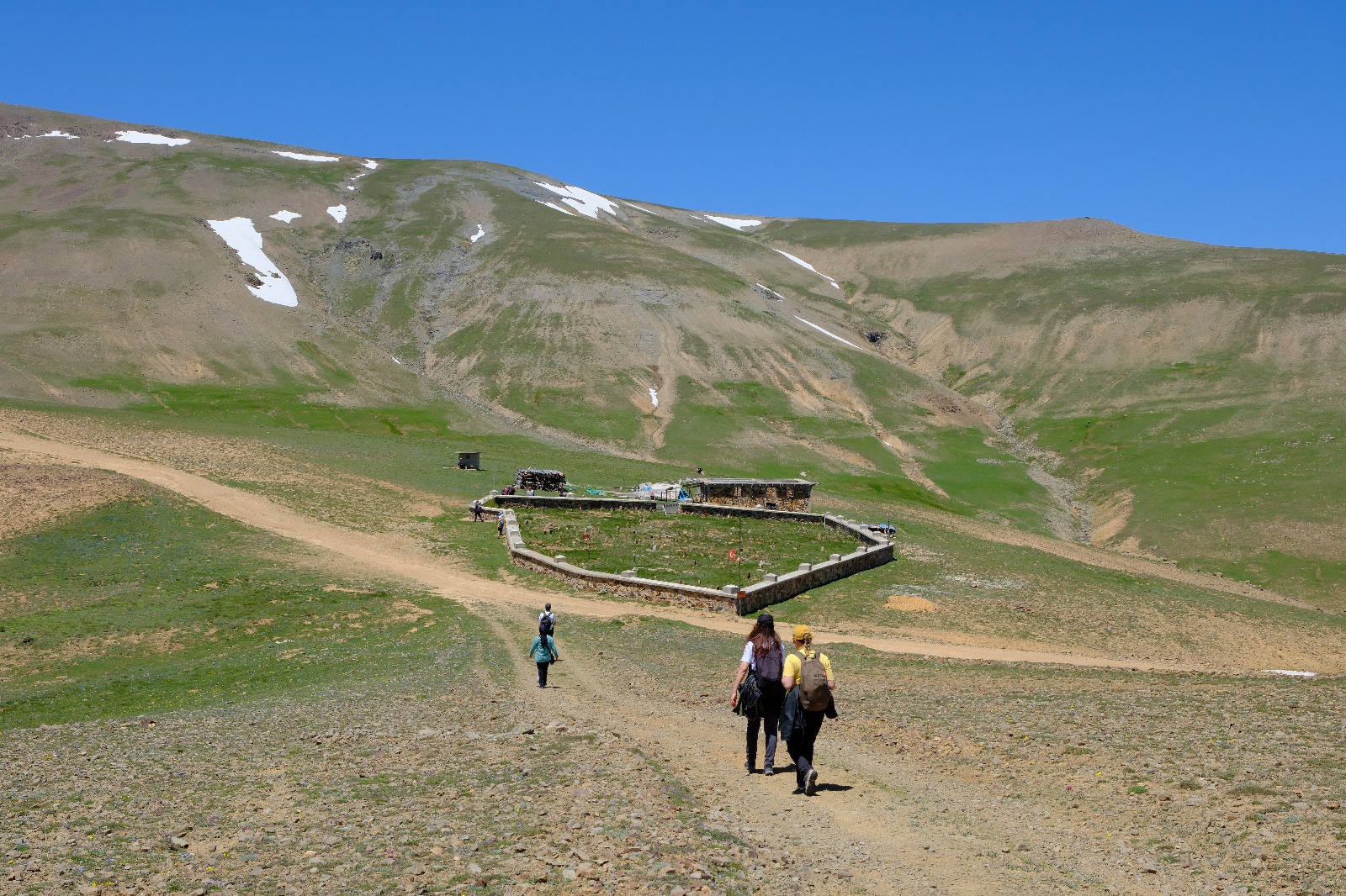 GÜDAK Kostan Dağı'nda tarihi ve doğal zenginlikleri keşfetti 15