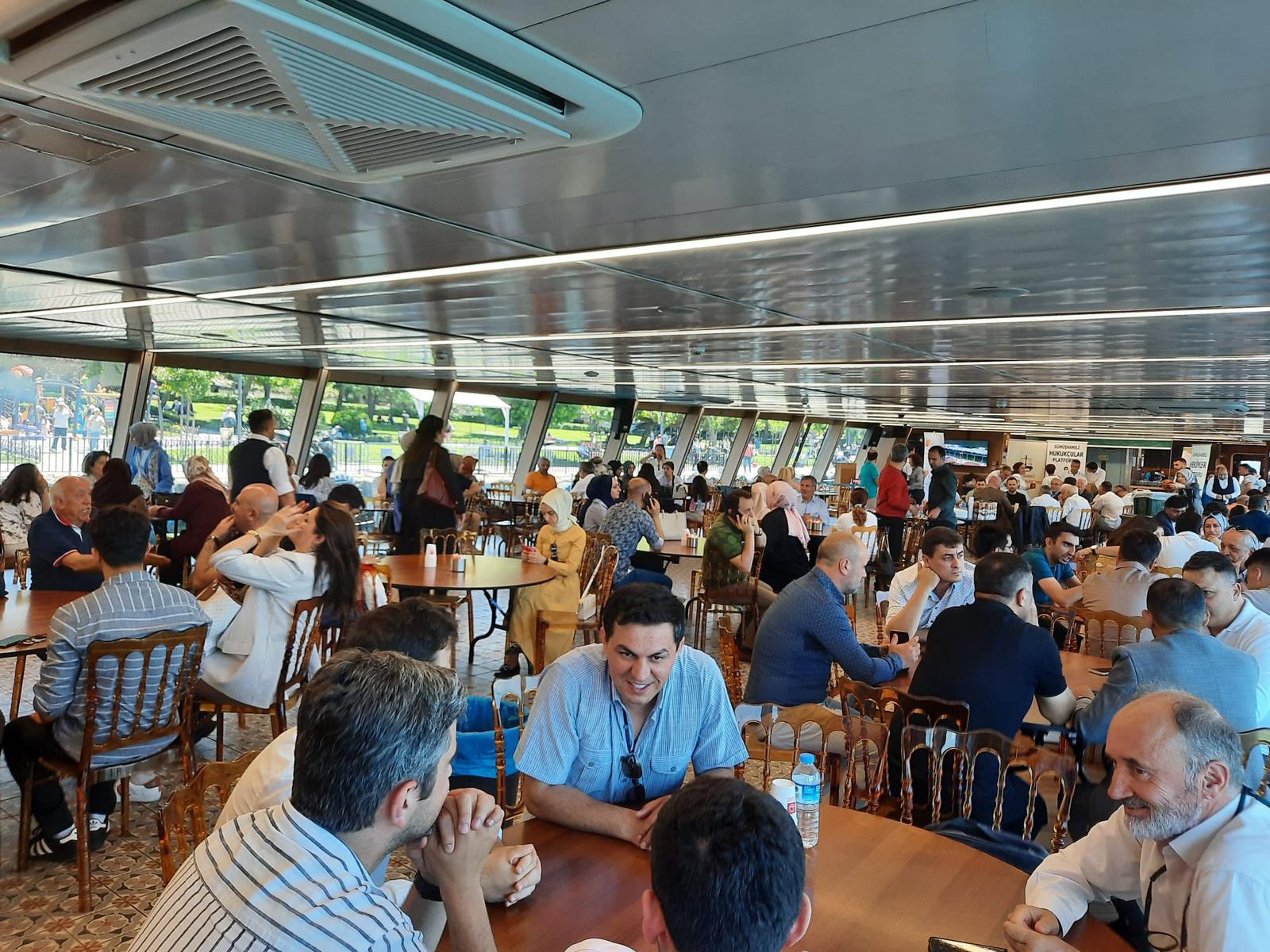 GÜSİAD ve platformları boğazda buluştu 11